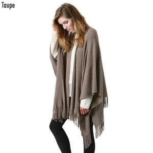Outerwear, Scarf or poncho