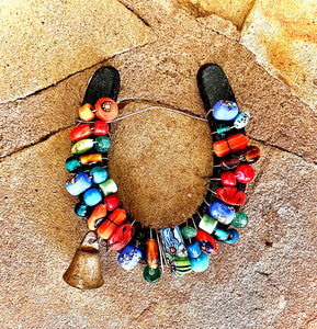 Art, beaded horseshoe